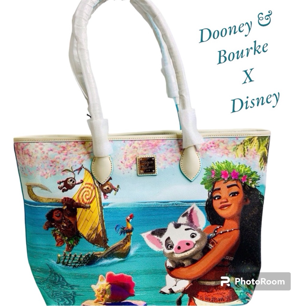 SOLD Dooney & Bourke x Disney Dream Big Princess Moana Large Tote Bag NWT - Picture 1 of 8